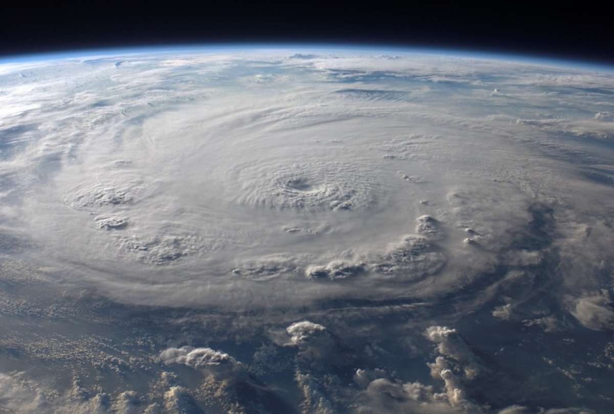 Ascienden a 77 los muertos por el hurac&aacute;n Ian en el sureste de Estados Unidos