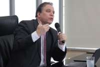 Ministro de Economía sostiene que se redujo la deuda con los GADs