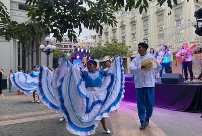 Desfiles, danza, m&uacute;sica y m&aacute;s en los &uacute;ltimos d&iacute;as de las Fiestas de Guayaquil. 