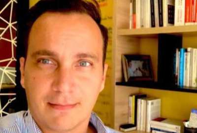 Aparicio Caicedo, consejero presidencial, habr&iacute;a solicitado a Ra&uacute;l Gonz&aacute;lez que se retire de la terna para la Superintendencia de Bancos. 