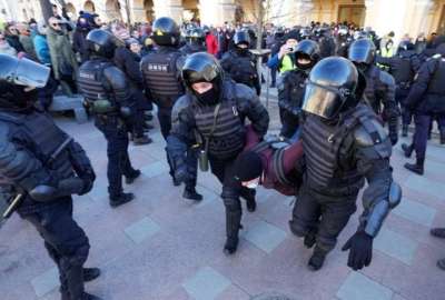 Casi 5.000 detenidos en Rusia en el cuarto d&iacute;a de protestas contra la invasi&oacute;n de Ucrania