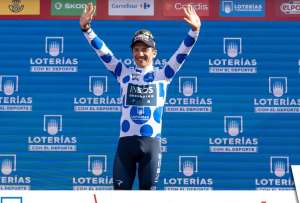 El triunfo de Richard Carapaz tuvo un matiz más emotivo con el relato de Mario Sábato