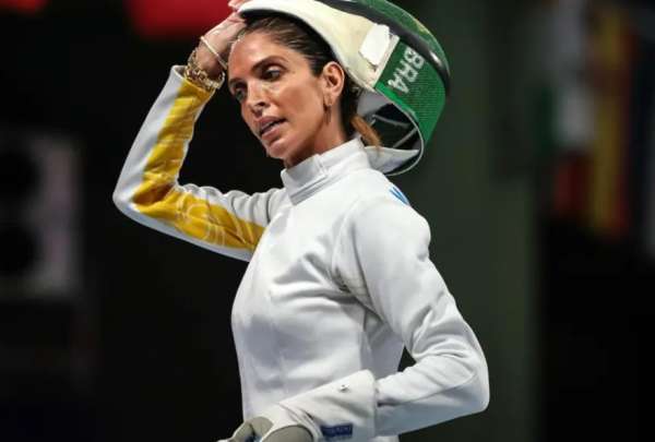La esgrimista Nathalie Moellhausen caus&oacute; un momento viral en los Juegos Ol&iacute;mpicos de Par&iacute;s 2024. 