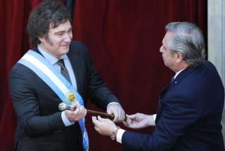 Javier Milei asume la presidencia de Argentina hasta 2027