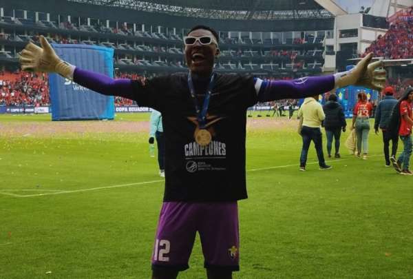 El Nacional espera rival para la Supercopa