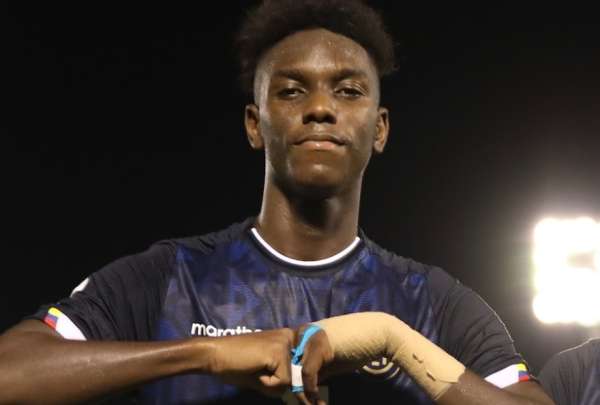 Allen Obando dejar&aacute; Barcelona SC