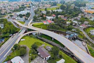 Cerrado el ingreso a El Tri&aacute;ngulo por la autopista General Rumi&ntilde;ahui