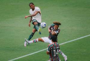 Fluminense y Chelsea se disputan la tarde de este martes un pase a la final del Mundial de Clubes. El equipo europeo avanza a la final del torneo.