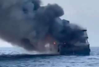 Tailandia: un ferry se incendi&oacute; con m&aacute;s de 100 personas a bordo