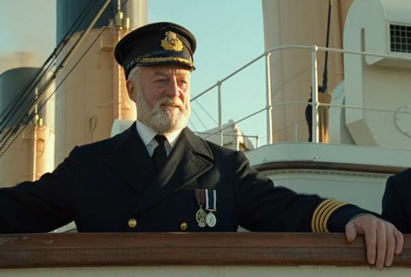 El actor brit&aacute;nico Bernard Hill, que interpret&oacute; al capit&aacute;n Edward Smith en la pel&iacute;cula Titanic, acumulaba 40 a&ntilde;os de trayectoria.