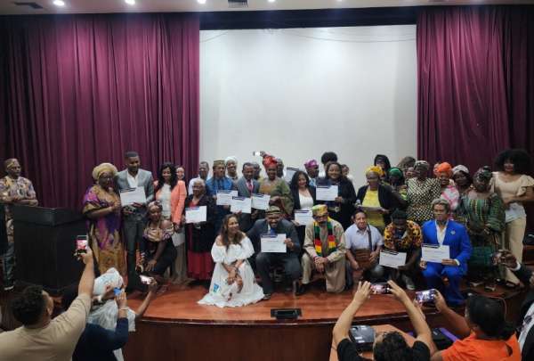 Ecuador rindi&oacute; homenaje al legado afrodescendiente en foro realizado en Guayaquil