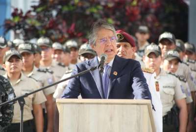 El presidente dio estas declaraciones durante un evento que conmemor&oacute; a polic&iacute;as ca&iacute;dos