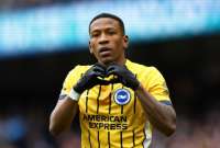 Pervis Estupiñán juega actualmente en el Brighton & Hove Albion de la Premier League.