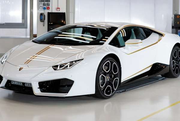 El Lamborghini Hurac&aacute;n es considerado como uno de los superdeportivos m&aacute;s lujosos del mercado. 