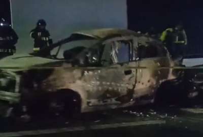 Veh&iacute;culo se incendi&oacute; en la Av. Sim&oacute;n Bol&iacute;var de Quito: dos personas fallecieron