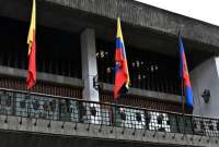 Contralor&iacute;a establece responsabilidades civiles por 75 millones para exfuncionarios del Municipio de Quito