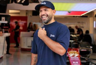 Ag&uuml;ero le pidi&oacute; entradas a Messi y su respuesta lo sorprendi&oacute;
