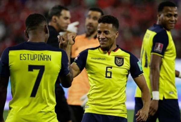 La FIFA tom&oacute; una decisi&oacute;n tras la denuncia de Chile y el caso Byron Castillo