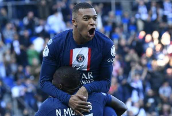 Kylian Mbapp&eacute;, enojado con el PSG