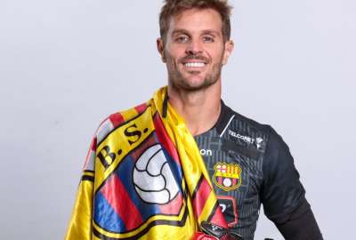 Barcelona Sporting Club est&aacute; suspendido por deuda con Javier Burrai