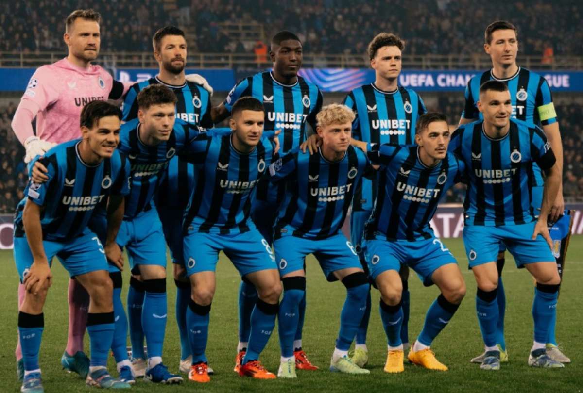 Brujas derrot&oacute; al Aston Villa tras una jugada ins&oacute;lita