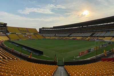 Barcelona saldr&aacute; temporalmente del estadio Monumental mientras lo alistan para la final de la Libertadores