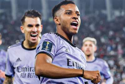 El brasile&ntilde;o Rodrygo festeja el tercer gol del Real Madrid frente al Al Ahly. 