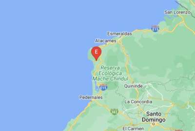 Fuerte sismo removi&oacute; la tierra en Esmeraldas