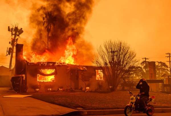 Incendios sin precedentes en Los &Aacute;ngeles dejan miles de evacuados y destrucci&oacute;n masiva.