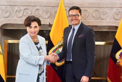 Las ayudas educativas están disponibles para instituciones nacionales e internacionales.
