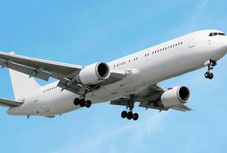 Air Europa inaugura vuelo directo entre Quito y Madrid