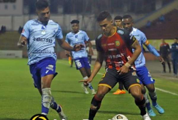 Deportivo Cuenca empat&oacute; en casa con el Macar&aacute;