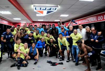 Una vez m&aacute;s, Liga de Quito clasifica a una semifinal de un torneo internacional. En 2009 los albos se proclamaron campeones de la Copa Sudamericana y buscar&aacute;n una segunda corona.
