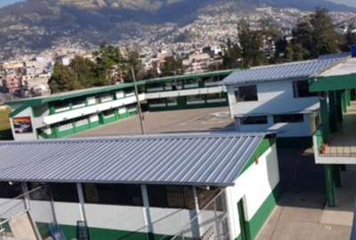 Gobierno entreg&oacute; obras realizadas en el Colegio Amazonas, de Quito