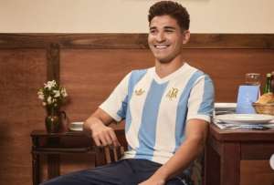 Juli&aacute;n &Aacute;lvarez fue involucrado con Mia Khalifa
