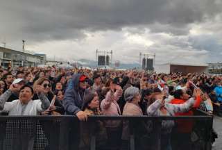 &iexcl;A full! El &lsquo;Verano de las Artes&rsquo; comenz&oacute; con un concierto que reuni&oacute; a m&aacute;s de 35 mil personas