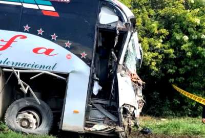 Un bus con jugadores juveniles del Orense se accident&oacute; en Cuenca