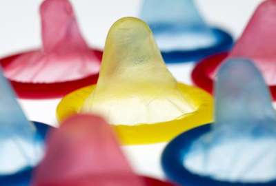 Francia confirm&oacute; la distribuci&oacute;n gratuita de preservativos entre menores de edad