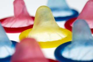 Francia confirm&oacute; la distribuci&oacute;n gratuita de preservativos entre menores de edad