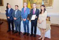 La CFN tambi&eacute;n logr&oacute; la firma de una l&iacute;nea de cr&eacute;dito con el Banco del Pac&iacute;fico por USD 100 millones.