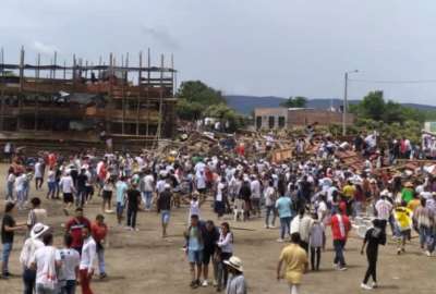 Tribuna de plaza de toros popular se derrumb&oacute; en El Espinal, Colombia