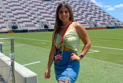 La periodista Johanna Calder&oacute;n se une oficialmente al equipo de Fan&aacute;tico. 