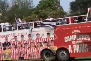 Viral | Equipo paraguayo casi se queda sin trofeo