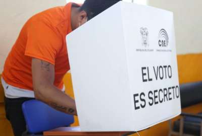 Ecuatorianos contin&uacute;an acerc&aacute;ndose a las urnas en estas Elecciones Anticipadas 2023.