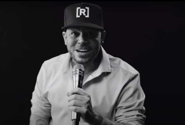 Residente volvi&oacute; a levantar polvo con sus canciones