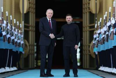Erdogan y Zelenski se reúnen para impulsar negociaciones de paz