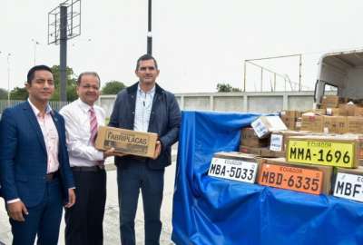 ANT entreg&oacute; 9.213 placas en Manab&iacute;