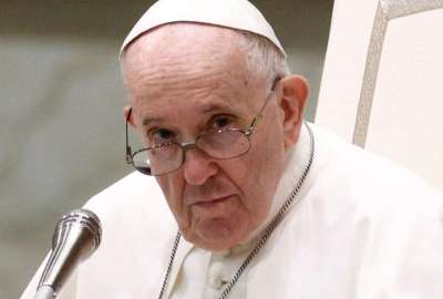 Papa Francisco pide a los religiosos que &amp;quot;no escondan&amp;quot; los abusos ni trasladen de continente a los abusadores