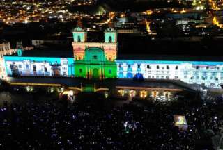 As&iacute; funcionar&aacute; el Trole, Ecov&iacute;a y Metro durante el festival de mapping &lsquo;Quito Luz de Am&eacute;rica&rsquo;