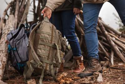 Los connacionales formaban parte de un grupo de 407 personas extranjeras en situaci&oacute;n migratoria irregular, que se encontraban viajando en tres autobuses de turismo